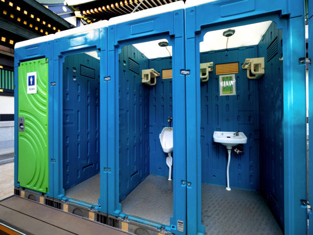 Best Porta potty rental near me  in Syracuse, NY